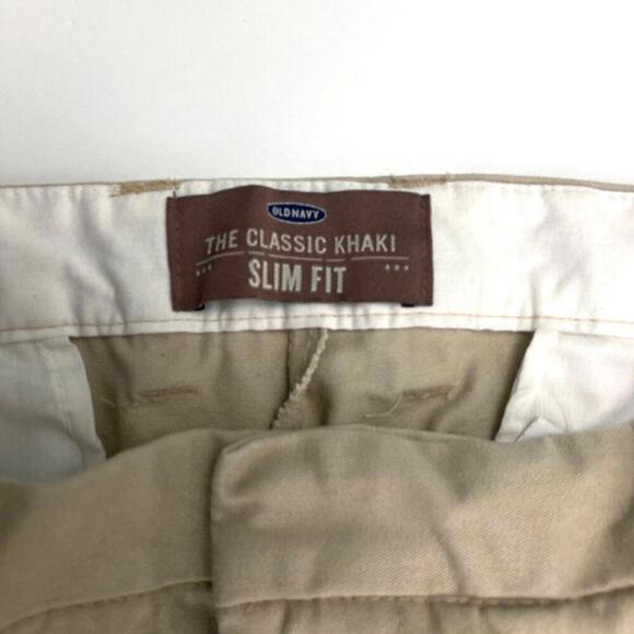 Old Navy The Classic Khaki Slim Fit Men's size 34x30 Light Beige Chino Pants - Picture 3 of 4